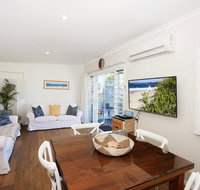 Jervis Bay Beach Shack - Pet Friendly - Accommodation QLD