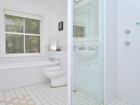 Villa 3br Margarita Villa Located Within Cypress Lakes Resort - Accommodation QLD 7