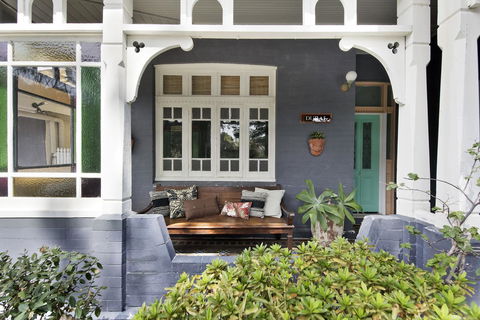 Designer Studios Manly - Accommodation QLD 1