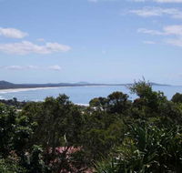 Coastwatch 26 Comara Terrace - Accommodation QLD