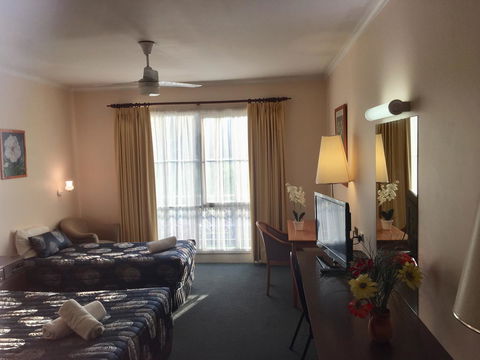 Australia Park Motel - Accommodation QLD 25