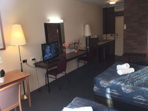 Australia Park Motel - Accommodation QLD 42