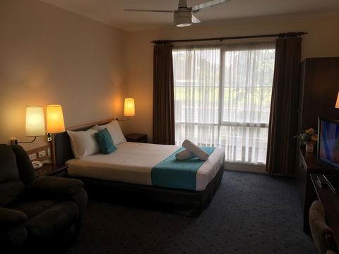 Australia Park Motel - Accommodation QLD 7