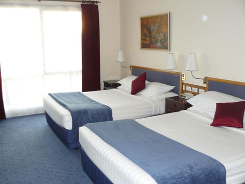 Australia Park Motel - Accommodation QLD 6