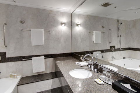 Pullman Sydney Hyde Park - Accommodation QLD 12