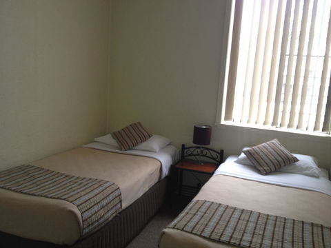 Waterview Apartments - Accommodation QLD 9