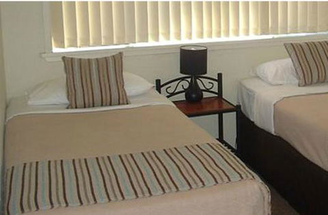 Waterview Apartments - Accommodation QLD 20