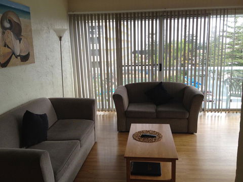 Waterview Apartments - Accommodation QLD 14