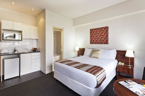 Macleay Hotel - Accommodation QLD 6