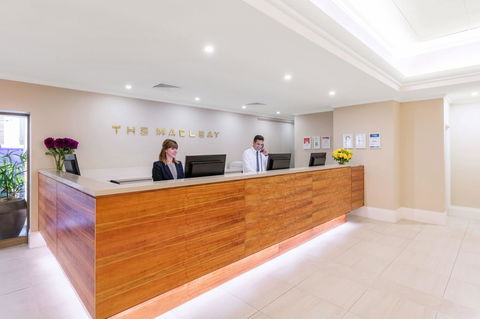Macleay Hotel - Accommodation QLD 2