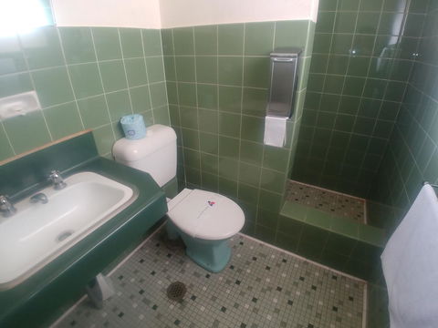 Bega Motel - Accommodation QLD 12