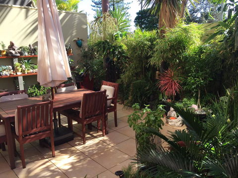 Grandview Apartments - Accommodation QLD 5