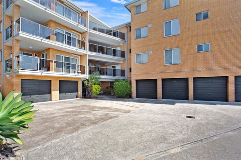 Victoria Parade, Kiah, Unit 10, 53 - Accommodation QLD 12