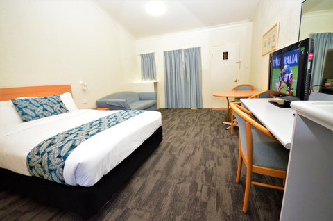Boulevarde Motor Inn - Accommodation QLD 2