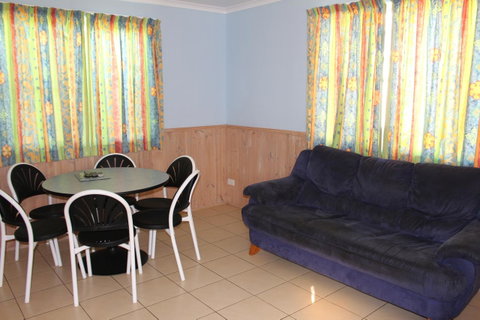 Lani\'s Holiday Island - Accommodation QLD 6