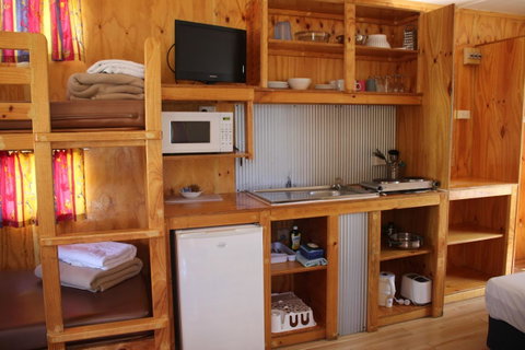 Lani\'s Holiday Island - Accommodation QLD 17