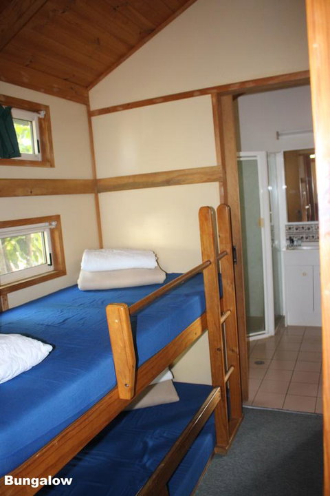 Lani\'s Holiday Island - Accommodation QLD 40