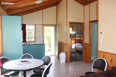 Lani\'s Holiday Island - Accommodation QLD 32