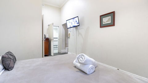 Woolbrokers Hotel - Accommodation QLD 10
