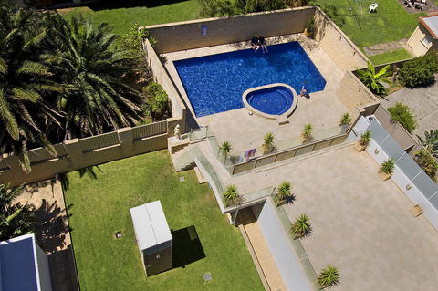 Sandy Cove Apartments - Accommodation QLD 14