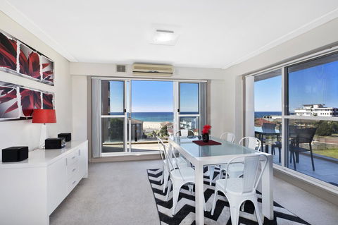 Sandy Cove Apartments - Accommodation QLD 6