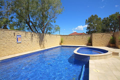 Sandy Cove Apartments - Accommodation QLD 15