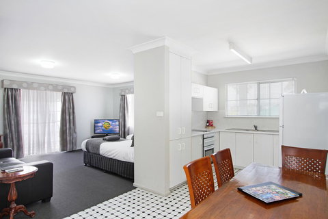 Quality Inn Ashby House Tamworth - Accommodation QLD 7