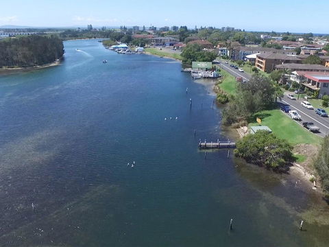 2 The Breckenridge - Accommodation QLD 5