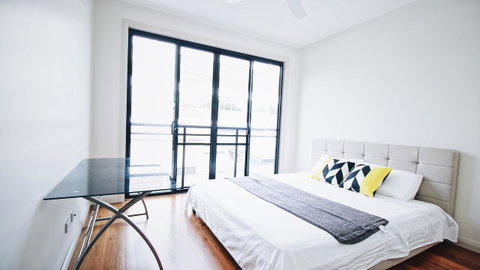 Cozy 5 Bed House In Sydney - Accommodation QLD 15