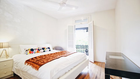 Cozy 5 Bed House In Sydney - Accommodation QLD 24