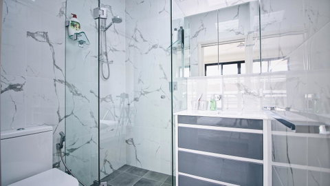 Cozy 5 Bed House In Sydney - Accommodation QLD 14