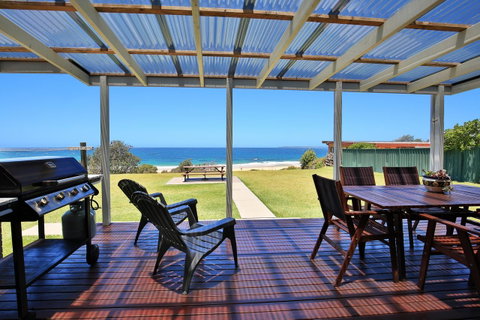 Glory @ Culburra - Absolute Beachfront - Pet & Family Friendly - Accommodation QLD 12