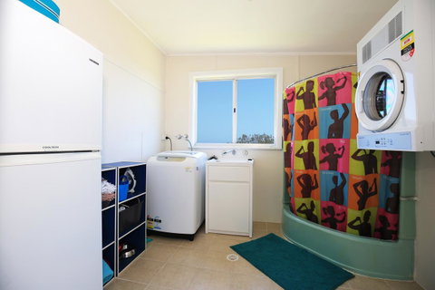 Glory @ Culburra - Absolute Beachfront - Pet & Family Friendly - Accommodation QLD 11