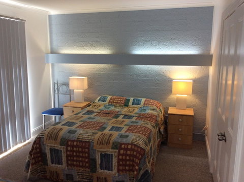 Como Lodge - Accommodation QLD 10