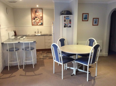 Como Lodge - Accommodation QLD 11