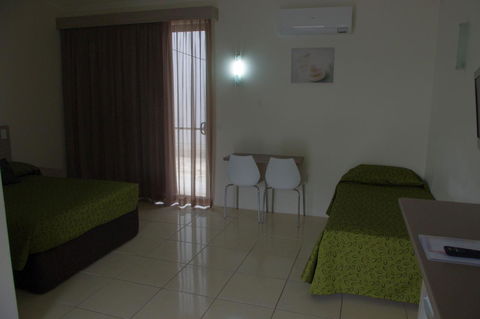 Ashwood Motel - Accommodation QLD 2