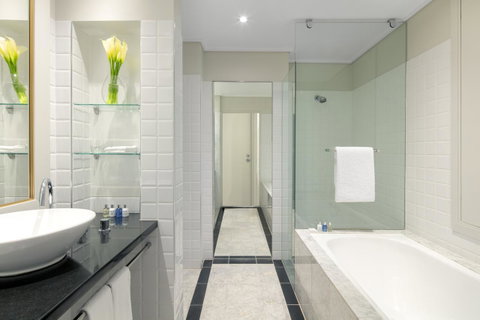 Radisson Blu Plaza Hotel Sydney - Accommodation QLD 7