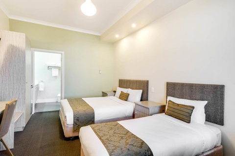 Prince Of Wales Hotel - Accommodation QLD 30