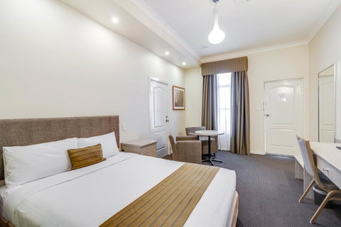 Prince Of Wales Hotel - Accommodation QLD 32