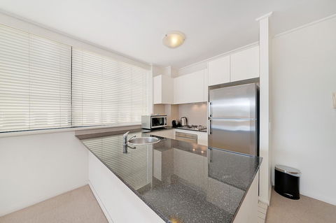 Wyndel Apartments - Apex North Sydney - Accommodation QLD 5