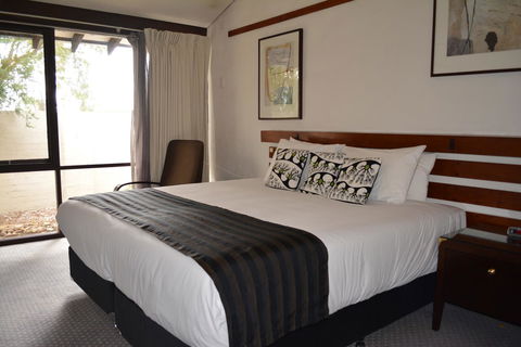 The Apple Inn - Accommodation QLD 11