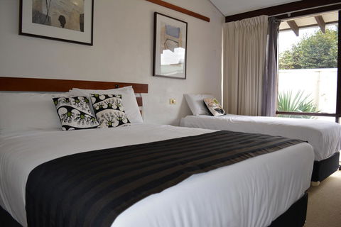 The Apple Inn - Accommodation QLD 21