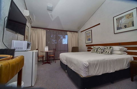 The Apple Inn - Accommodation QLD 2