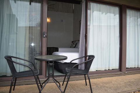 The Apple Inn - Accommodation QLD 9