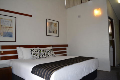 The Apple Inn - Accommodation QLD 23