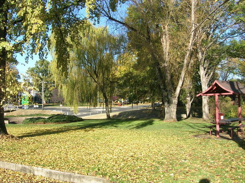 Cooma Motor Lodge Motel - Accommodation QLD 17