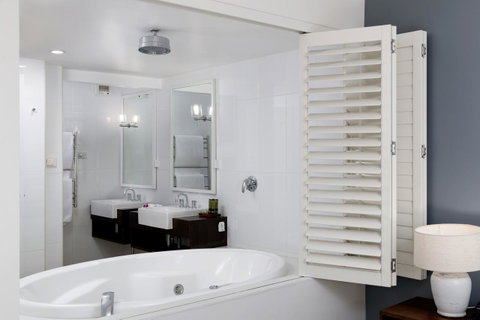 Bannisters By The Sea Mollymook - Accommodation QLD 19