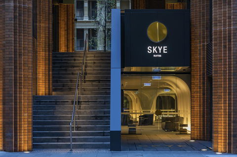 SKYE Suites Sydney - Accommodation QLD 2