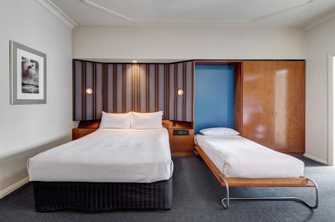 Regents Court Sydney - Accommodation QLD 5