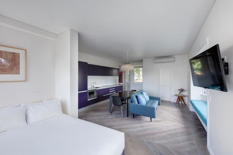 Regents Court Sydney - Accommodation QLD 19